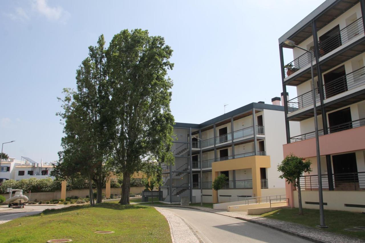 Sea View Apartment Near Meia Praia Beach In Lagos! Экстерьер фото